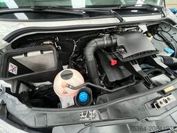 MERCEDES-BENZ Sprinter 213 BlueTEC 9 sitze Klima iebetür