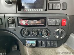 DAF FAQ CF 400 8x2 Euro 6 HMF 26 Tonmeter laadkraan...