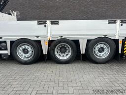 Volvo FM 480 8X2 + PALFINGER PK 42002 + JIB OJ 080 C ...