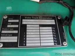VOLVO FH 500 4x2 LL GlobeXL RETARDER 2 x Tank Nr.: 126