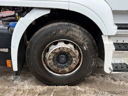 IVECO Stralis 420 4X2 Tractor-unit Spring/Air AT CABIN