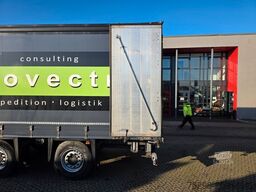 SCHMITZ CARGOBULL SCS 24/L - 13.62 EB / Lift / EDSCHA/Stapleraufn.