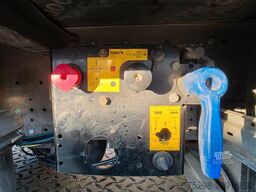 SCHMITZ CARGOBULL SCS 24/L - 13.62 EB / Lift / EDSCHA/Stapleraufn.