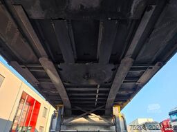 SCHMITZ CARGOBULL SCS 24/L - 13.62 EB / Lift / EDSCHA/Stapleraufn.