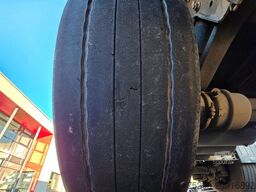 SCHMITZ CARGOBULL SCS 24/L - 13.62 EB / Lift / EDSCHA/Stapleraufn.