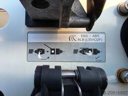 SCHMITZ CARGOBULL SCS 24/L - 13.62 EB / Lift / EDSCHA/Stapleraufn.