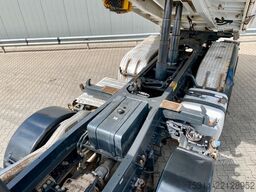MERCEDES-BENZ Arocs 3243K 8x4*Blatt*MEILLER*3SKipper*Bordmatik