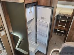 EURAMOBIL PROFILA T 726 EB /- 2026 - / GOLD - LEVEL  PAKET