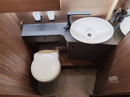 EURAMOBIL PROFILA T 726 EB /- 2026 - / GOLD - LEVEL  PAKET