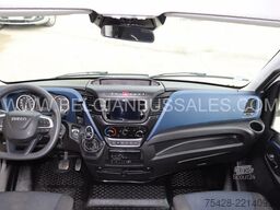 Iveco Mobi / 8.6m / Euro 6 / 33pl. / Automatic