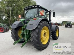 John Deere 6215 R
