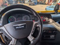 MAN TGX 18.480 Lowliner Hubsattelplatte