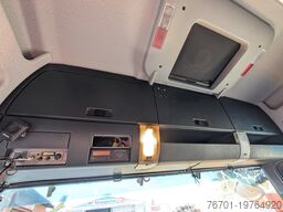 MAN TGX 18.480 Lowliner Hubsattelplatte
