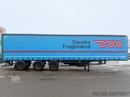BP TRAILER Curtainsider / Planenauflieger / Gardin