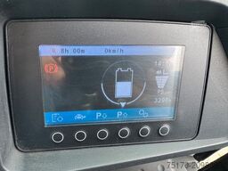 JUNGHEINRICH EFG 215 / Triplex: 4.25m! / SS / nur 3.298h!