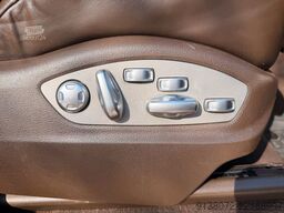 PORSCHE Cayenne Diesel 3.0 V6 Pano Klima Bi-Xenon Leder