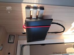 BÜRSTNER Nexxo Time T 660 Edition 30 SAT,Navi,TV,Markise