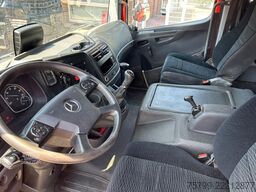 MERCEDES-BENZ 818 Atego Pritsche + Plane mit Schlafkabine 4x2