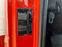 MERCEDES-BENZ 818 Atego Pritsche + Plane mit Schlafkabine 4x2
