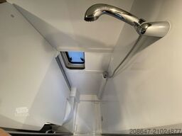 BÜRSTNER Eliseo C 602 *Schlafdach*Backofen*Solar*AHK*NAVI