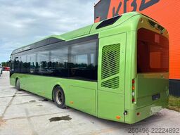 Volvo B5LHC 7900 4x2 33 SEATS / HYBRID / AC