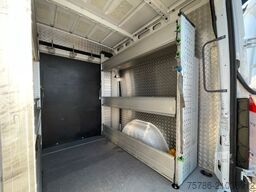 MERCEDES-BENZ Sprinter 319 CDI 4x4/ 5 Sitze/ Autom./ AC/ LED