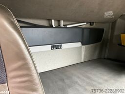 Volvo FH 16.750 8x4 Heavy haulage 130 Ton