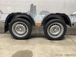 Vezeko Motovan D 27+Box Motorradanhänger