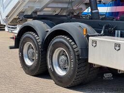 MERCEDES-BENZ 3343 Arocs 4 Allrad 6x6 MEILLER  Only 34.000 Km