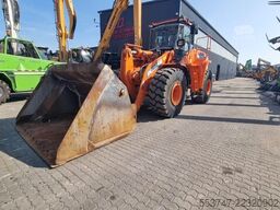 Doosan Develon DL300-5