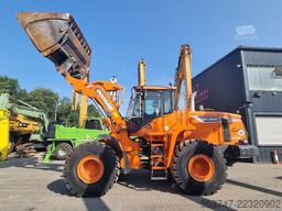 Doosan Develon DL300-5