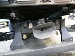 MERCEDES-BENZ 1527 L Atego 4x2, 7.100mm lang, AHk,Luftfederung