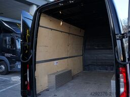 Mercedes-Benz Sprinter 316