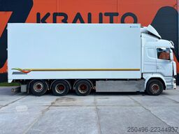 Scania R 730 8x4*4 CARRIER SUPRA / BOX L=7637 mm / RET...