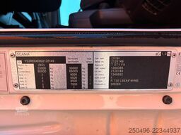 Scania R 730 8x4*4 CARRIER SUPRA / BOX L=7637 mm / RET...