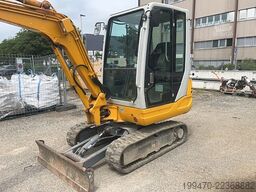Takeuchi Tb 228