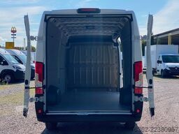 Peugeot Boxer 35 Heavy L4H2 BlueHDi 140 *NAV KAM