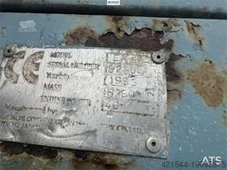 Hitachi EX60 Crawler excavator w/ rotor tilt and bucket