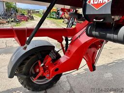 Kuhn Merge Maxx 950 - Bandschwader
