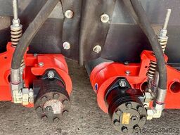 Kuhn Merge Maxx 950 - Bandschwader