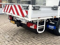 Mercedes-Benz Sprinter 513 CDI 130pk DC Laadkraan Hiab 017T A...