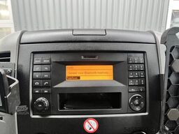 Mercedes-Benz Sprinter 513 CDI 130pk DC Laadkraan Hiab 017T A...