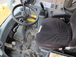 LIEBHERR L556 - Nr.: 858