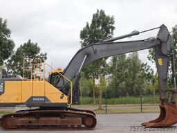 Volvo EC250E NL | QUICK COUPLER | BUCKET