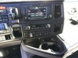 SCANIA R650 V8 8x4/4 E6 / 2020 / Frame 9.7 m