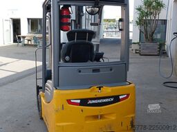 Jungheinrich EFG 220 330ZZ