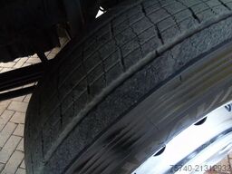Mercedes-Benz Axor 1829 + euro 5 + lift + manual