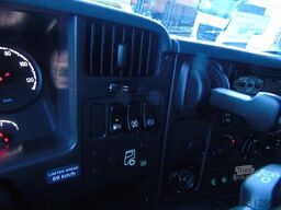 Scania P230 LOW KLM +  CARRIER + LOADLIFT +