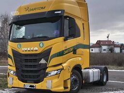 IVECO S-WAY