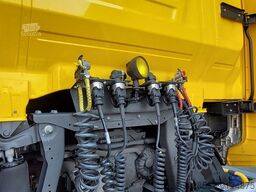 IVECO S-WAY